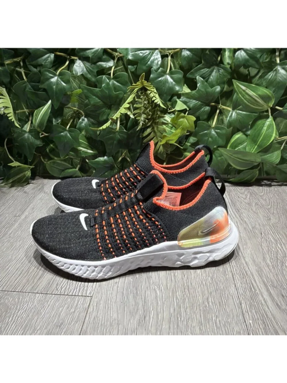 NIKE REACT DD9668-001 Black Coral Slip On Athletic Shoes Womens Size 6 - Picture 4 of 10